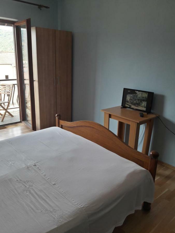 Apartments Antonio Stari Grad  Eksteriør bilde